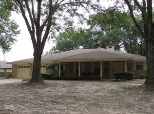 888 Springmeadow Dr, Gardendale, AL 35071