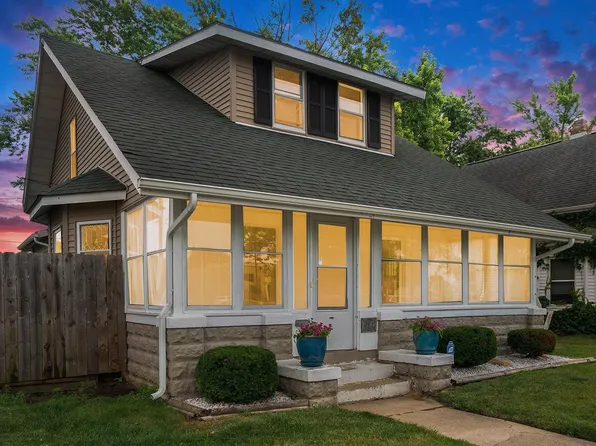 916 S 31st St, South Bend, IN 46615