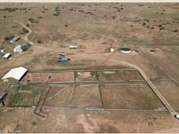 1195 Hutchinson Rd, Holbrook, AZ 86025