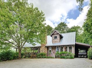 325 Sitting Rock Trl, Cullowhee, NC 28723