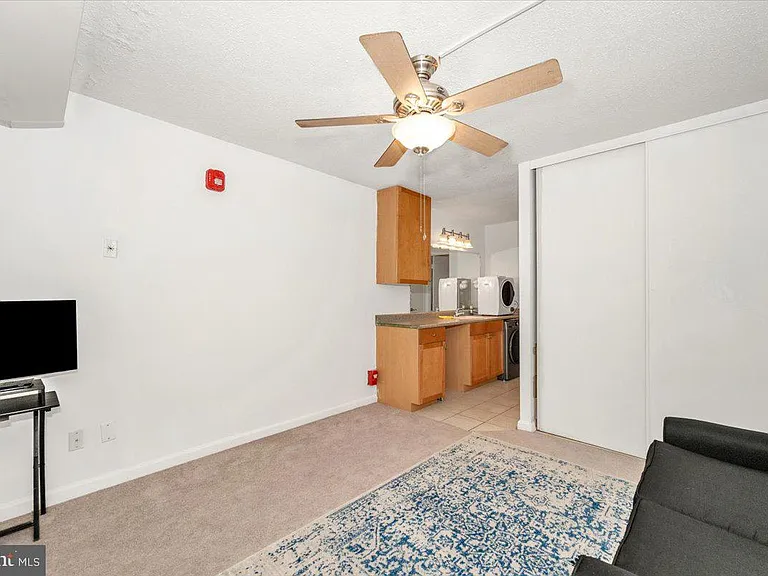 60 S Van Dorn St #511 — Photo 38