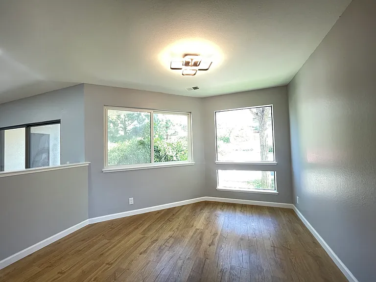 21117 Gary Dr #119 — Photo 9