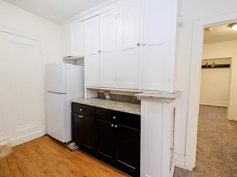 3220 Garfield Avenue — Photo 21