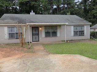 8047 Trinity Park Dr, Riverdale, GA 30296