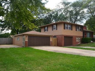 230 W Memorial Dr, Chicago Heights, IL 60411