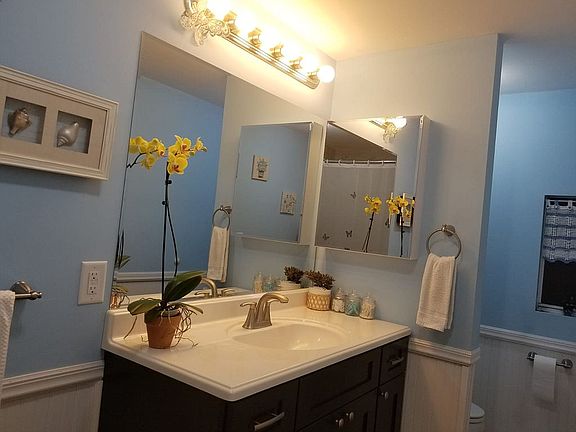 4th image of 25 Egret Ln