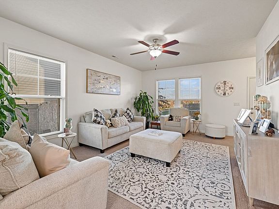 5th image of 2307 Blossom Ct