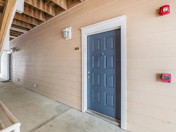 300 Bucksley Ln Unit 102, Daniel Island, SC 29492