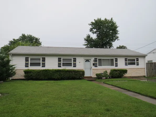 1824 Moger Dr, Hampton, VA 23663