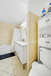 Rented by Elegran