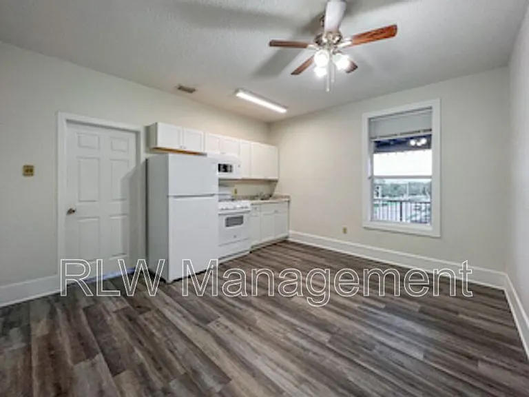 11 N Central Ave #303 — Photo 3