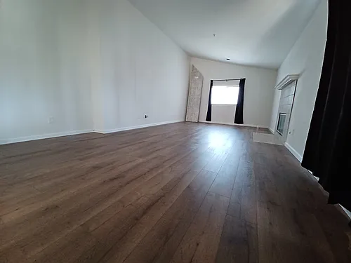 585 Hildale Cir Photo 1