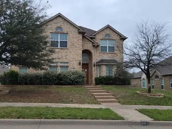 405 Kearsarge St, Desoto, TX 75115