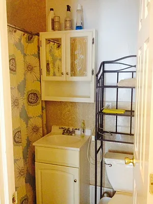 Rented by Prospect Equities Real Estate Corp | media 8