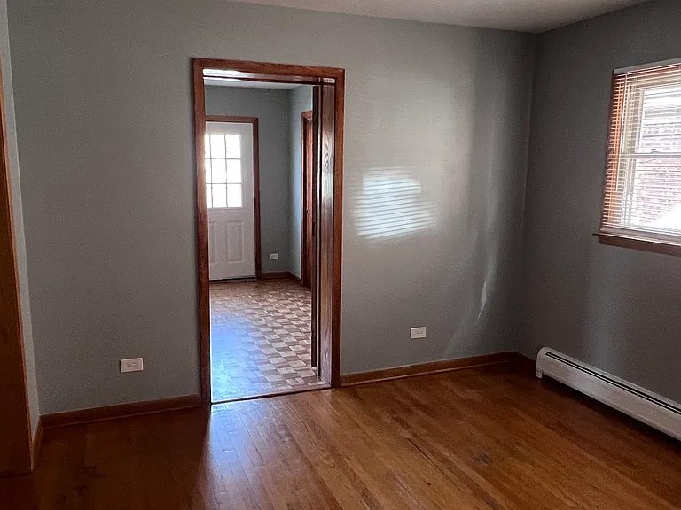 5236 N Delphia Ave #2W — Photo 6