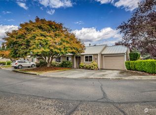 860 N Littlejohn Way, Sequim, WA