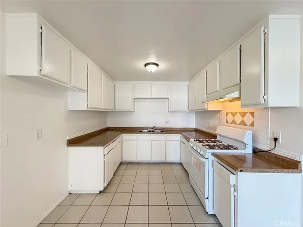 1056 E Phillips Blvd APT A, Pomona, CA 91766