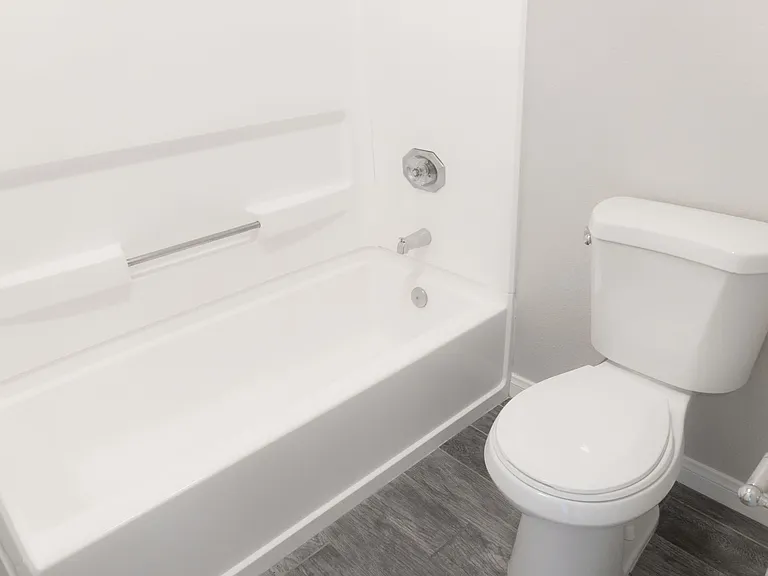 Viewpoint Luxury Apartments — Photo 27