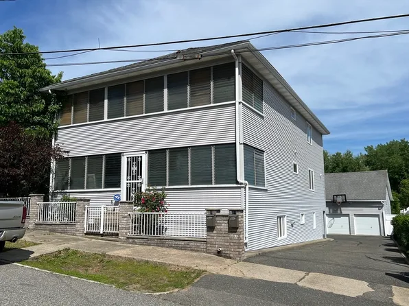 9 Indian Leap St #1, Indian Orchard, MA 01151
