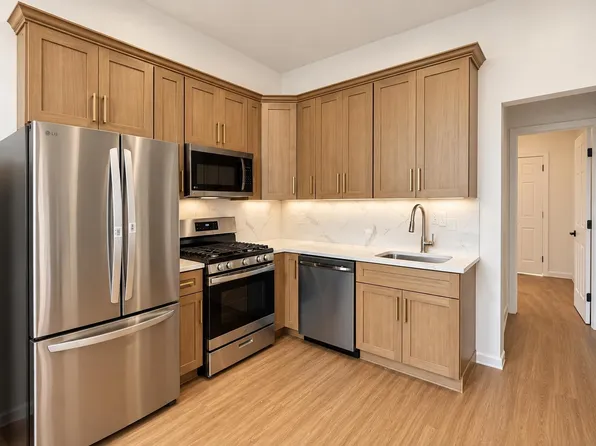794 Ocean Ave, Jersey City, NJ 07304