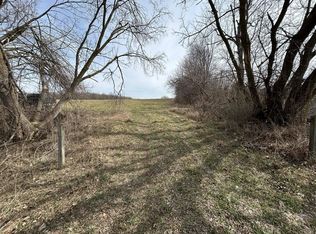 1708 N Bunn Rd, Hillsdale, MI 49242