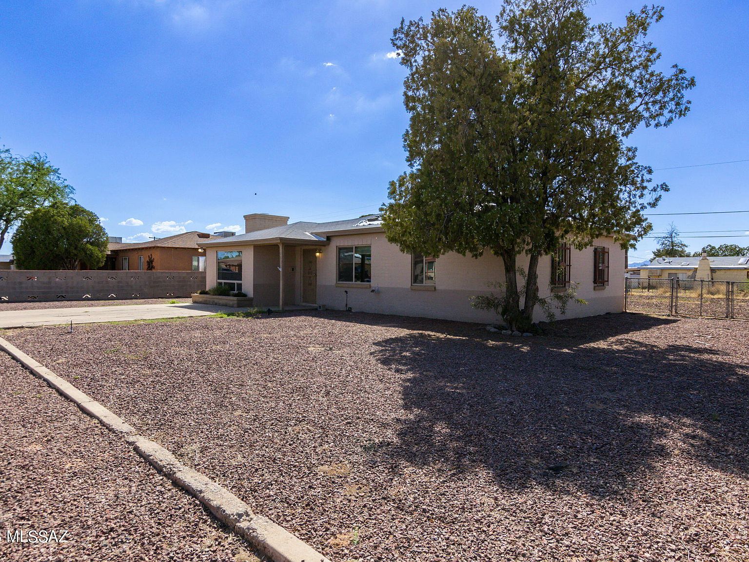 2002 S Kelvin Stra, Tucson, AZ 85713 MLS 22316670 Zillow