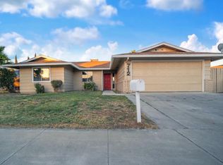 712 Meadowlark Ave, Los Banos, CA 93635