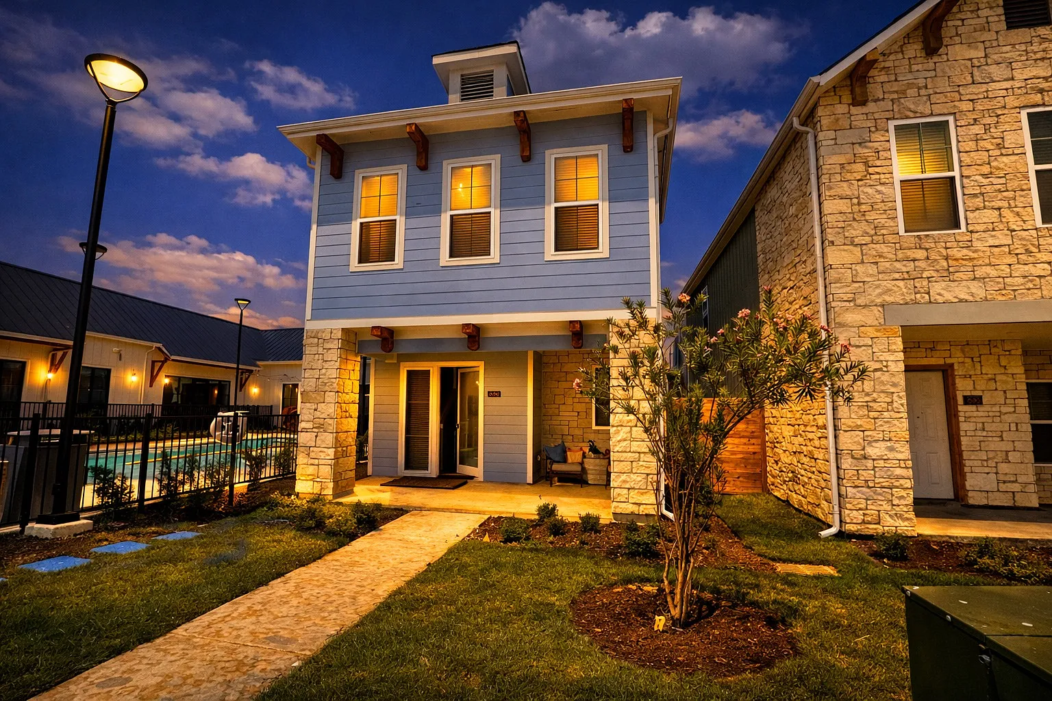 Hauptstrasse, New Braunfels — Photo 2