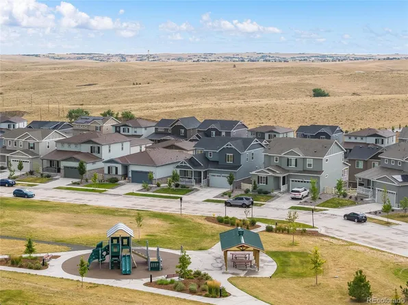 7376 S White Crow Way, Aurora, CO 80016