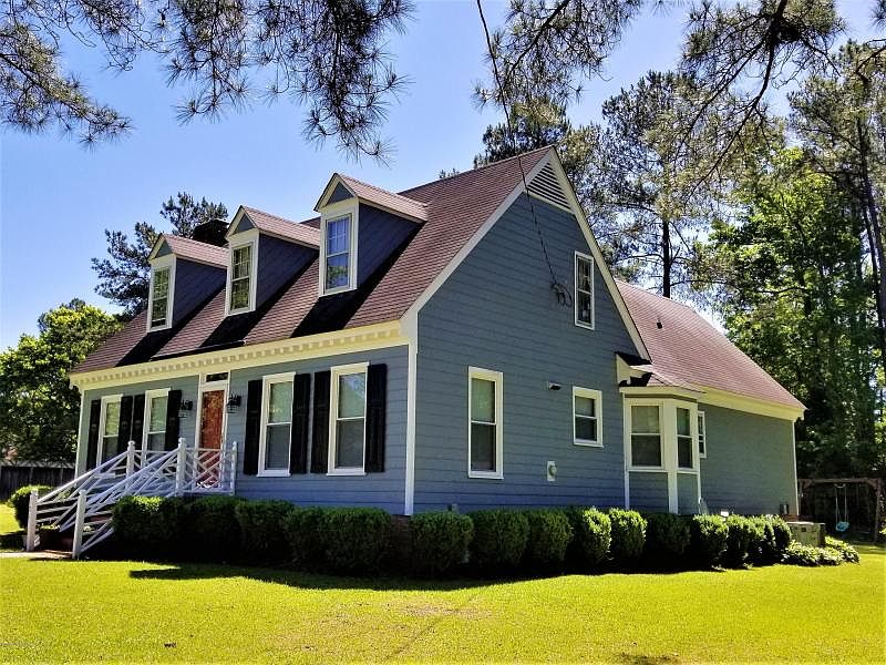 1st image of 701 Dana Ln