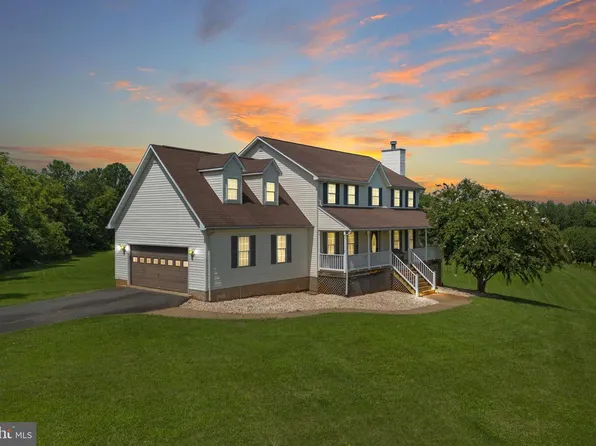 17065 Reid Hill Dr, Culpeper, VA 22701