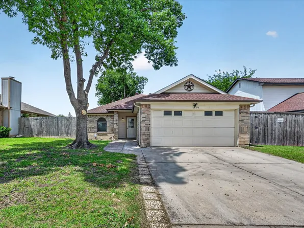 1419 Woodfern Dr, Arlington, TX 76018