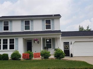 23743 Colonial Dr, Armada, MI 48005