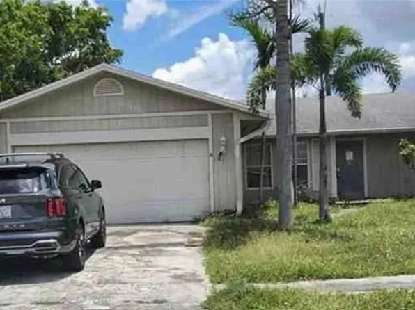 6345 NW 9th St, Margate, FL 33063