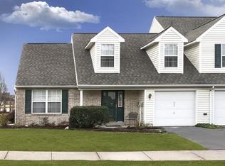 396 Farmview Ln, Mount Joy, PA 17552