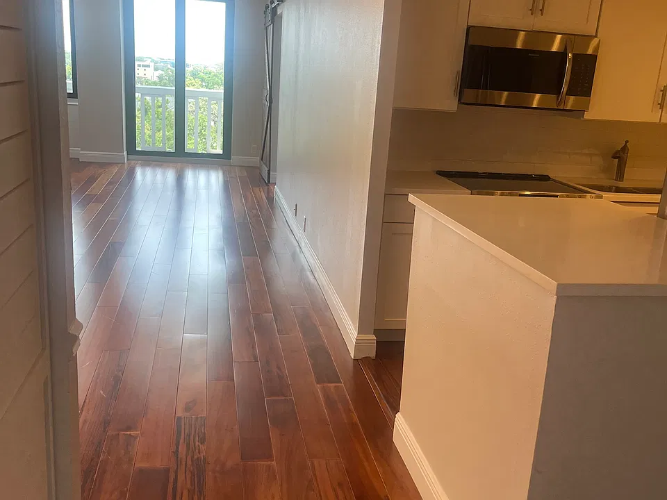 400 E Colonial Dr #808