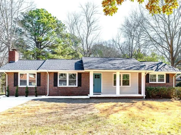 1523 Vancouver Dr, Tucker, GA 30084