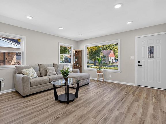 2nd image of 4945 N 57th STREET