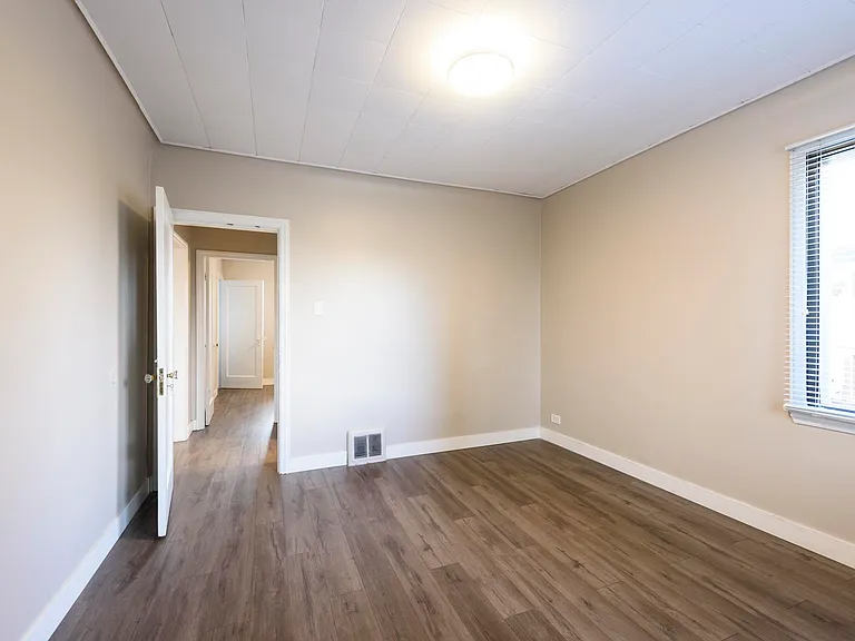 4525 Knight St — Photo 16
