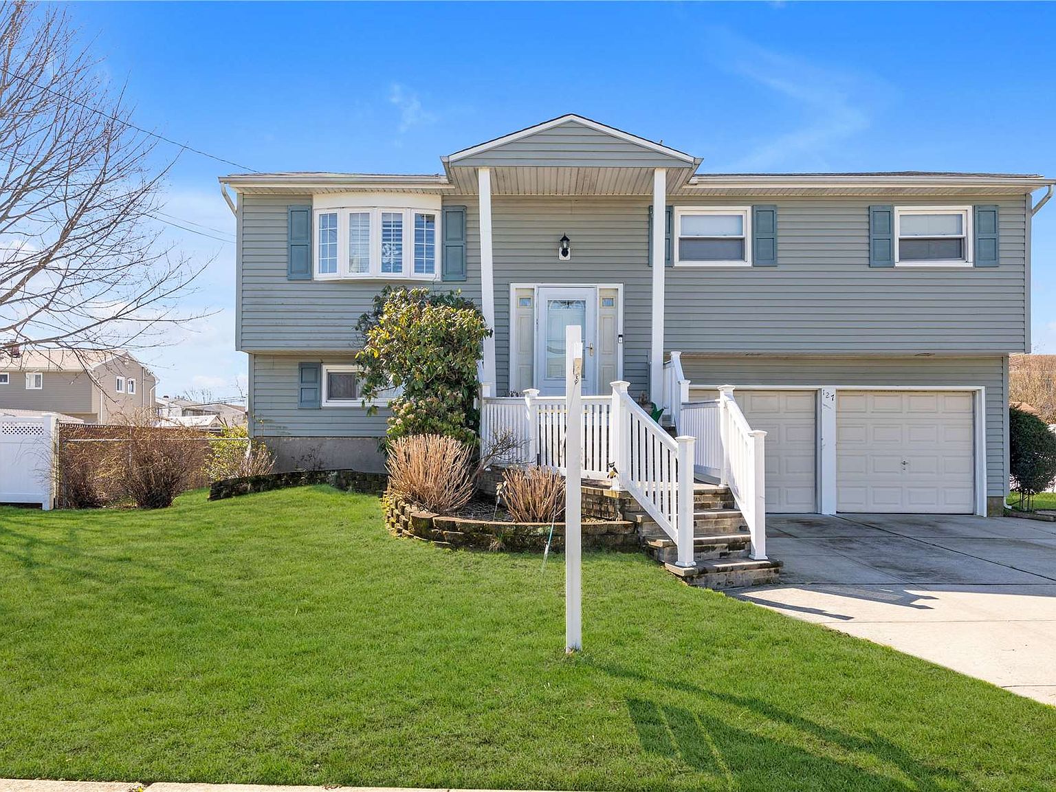 127 Spring Street Massapequa NY 11758 Zillow   742a1dc427c42252aee3db3659a1a99c Cc Ft 1536 