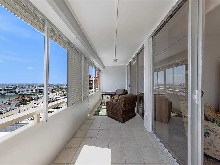 17920 Gulf Blvd #1808 — Photo 28