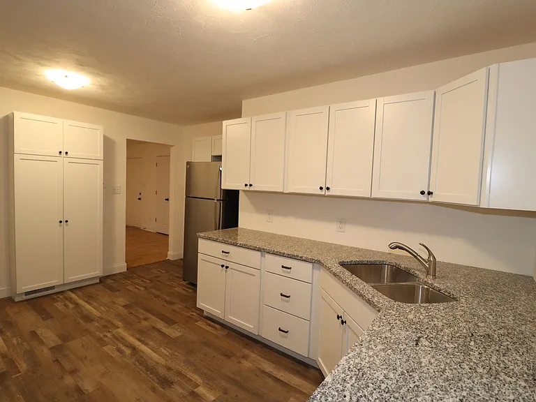 517 Maple St — Photo 18