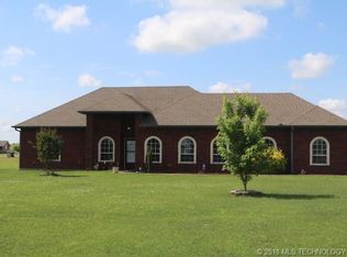 4 Bush St, Calera, OK 74730