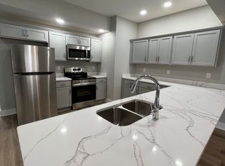 228 N Mulberry St #B, Georgetown, KY 40324