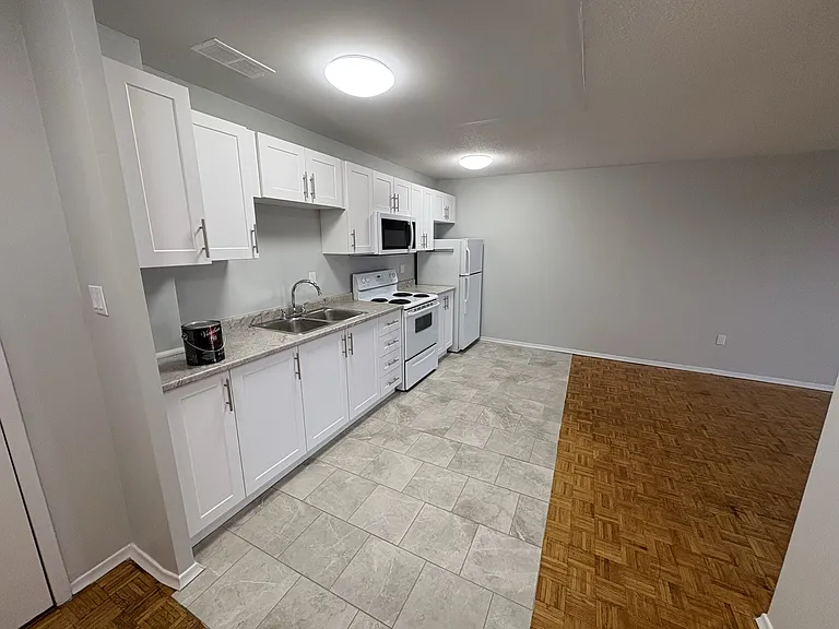 325 Marttila Dr — Photo 13
