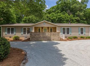 4928 Cashatt Rd, Trinity, NC 27370