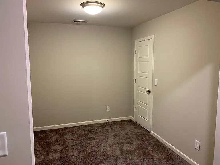 6260 Townley Way — Photo 13
