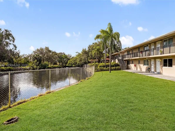 480 NW 24th Ave #8, Fort Lauderdale, FL 33311