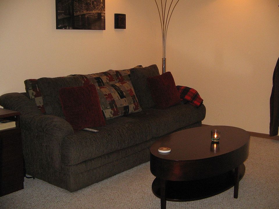 2nd image of 33661 N Royal Oak Ln APT 205