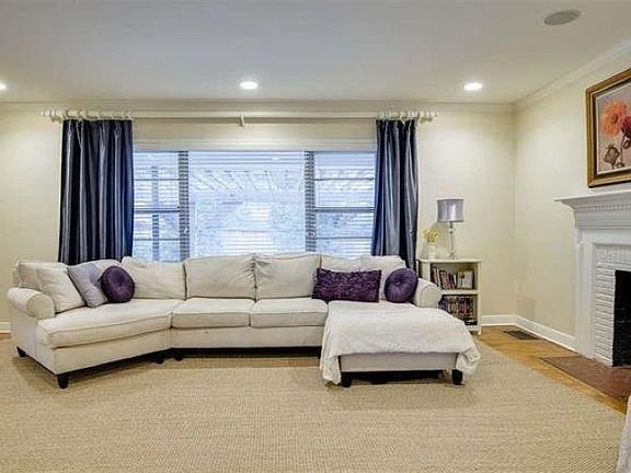 4th image of 4270 Minden Rd